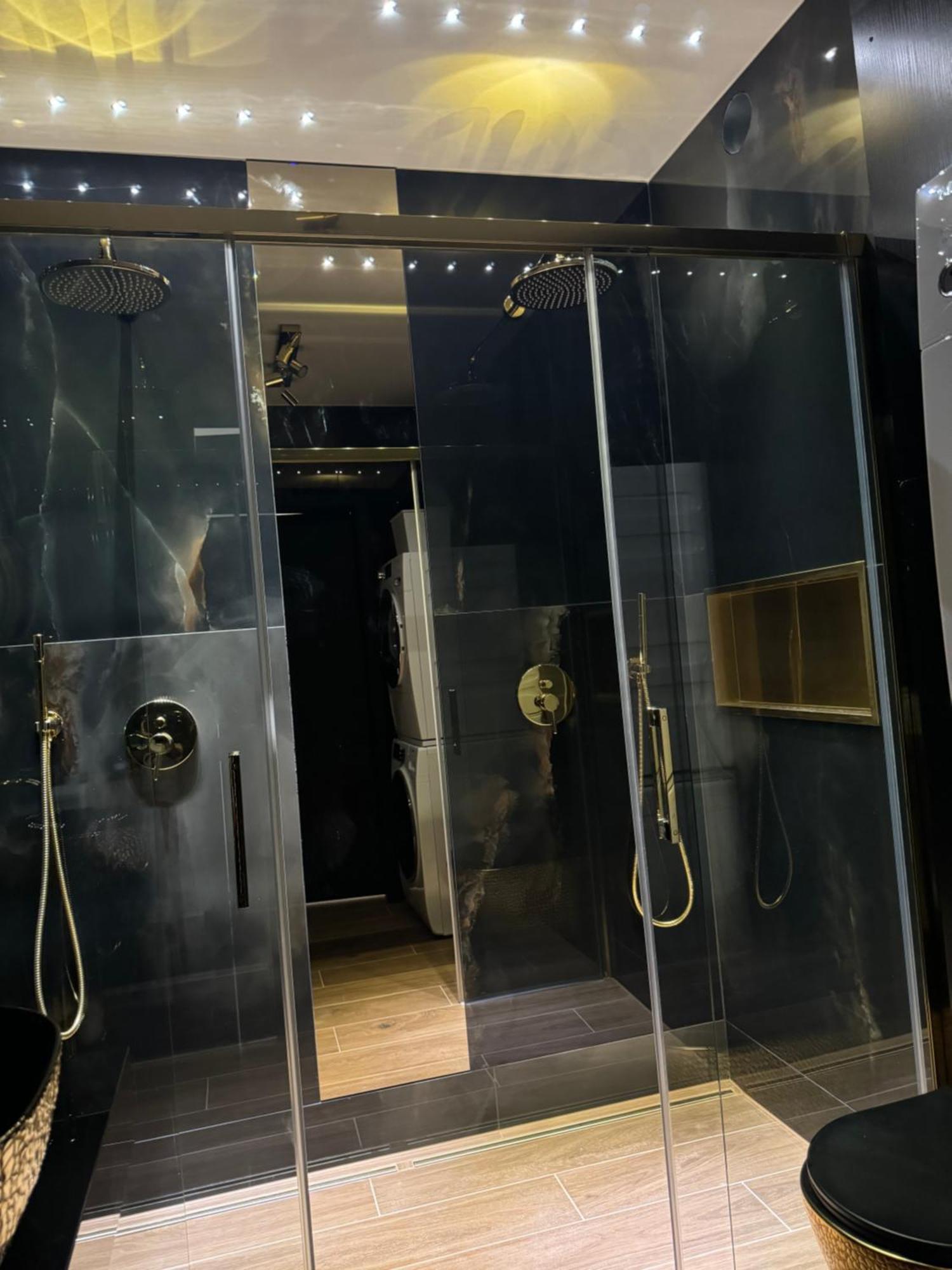 Apartament Z Jacuzzi, Wislane Tarasy Krakow Luaran gambar